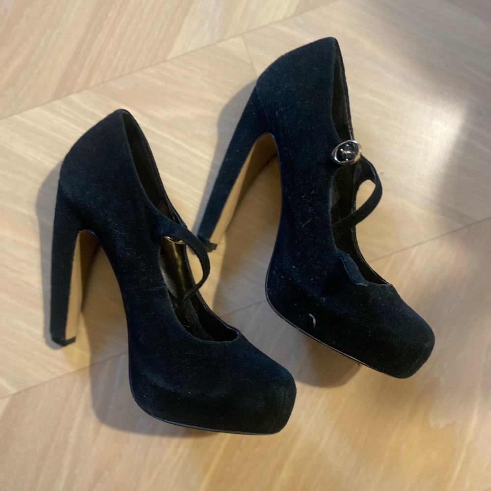 Suede Aldo Black Heels